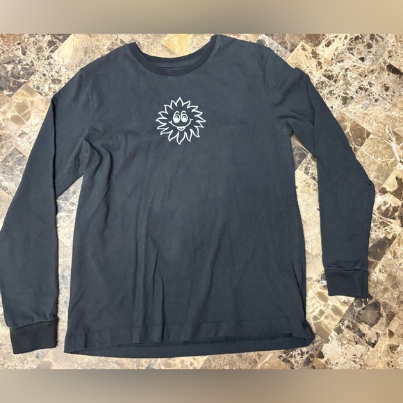 Vans Black Long-Sleeve Graphic Tee with White Back Print small - Picture 3 of 7